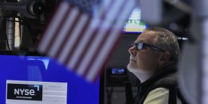 Do Not Miss Out On US Economic Growth And Inflation Data Tonight!